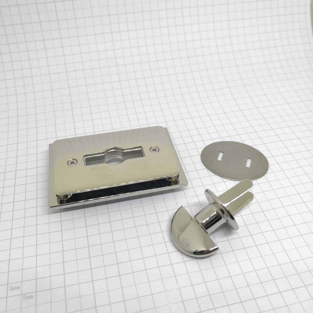 60mm (In-Belt Width) 4-Corner Elegant Rectangular Turn Twist Lock for Handbag / Leather-Made / D.I.Y. Use