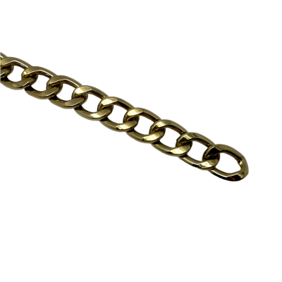 Zoom in Alumium Chain-5